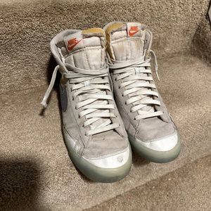 Nike Blazer Mid 77